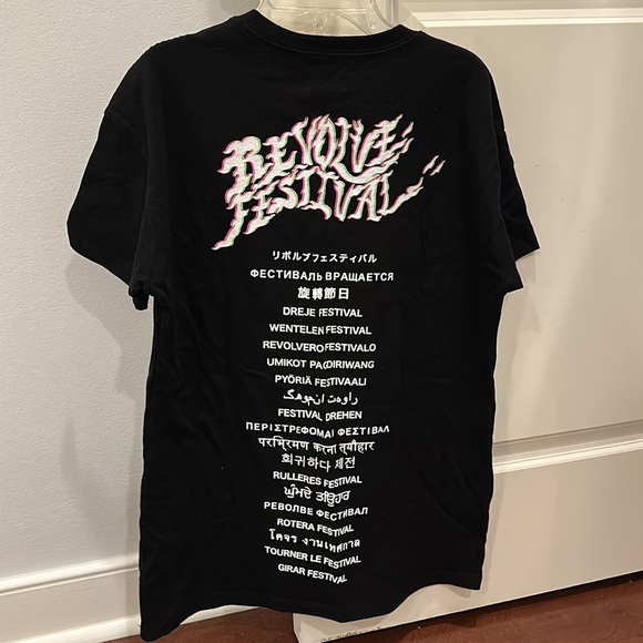 NWT Revolve Festival T-Shirt - Picture 2 of 4